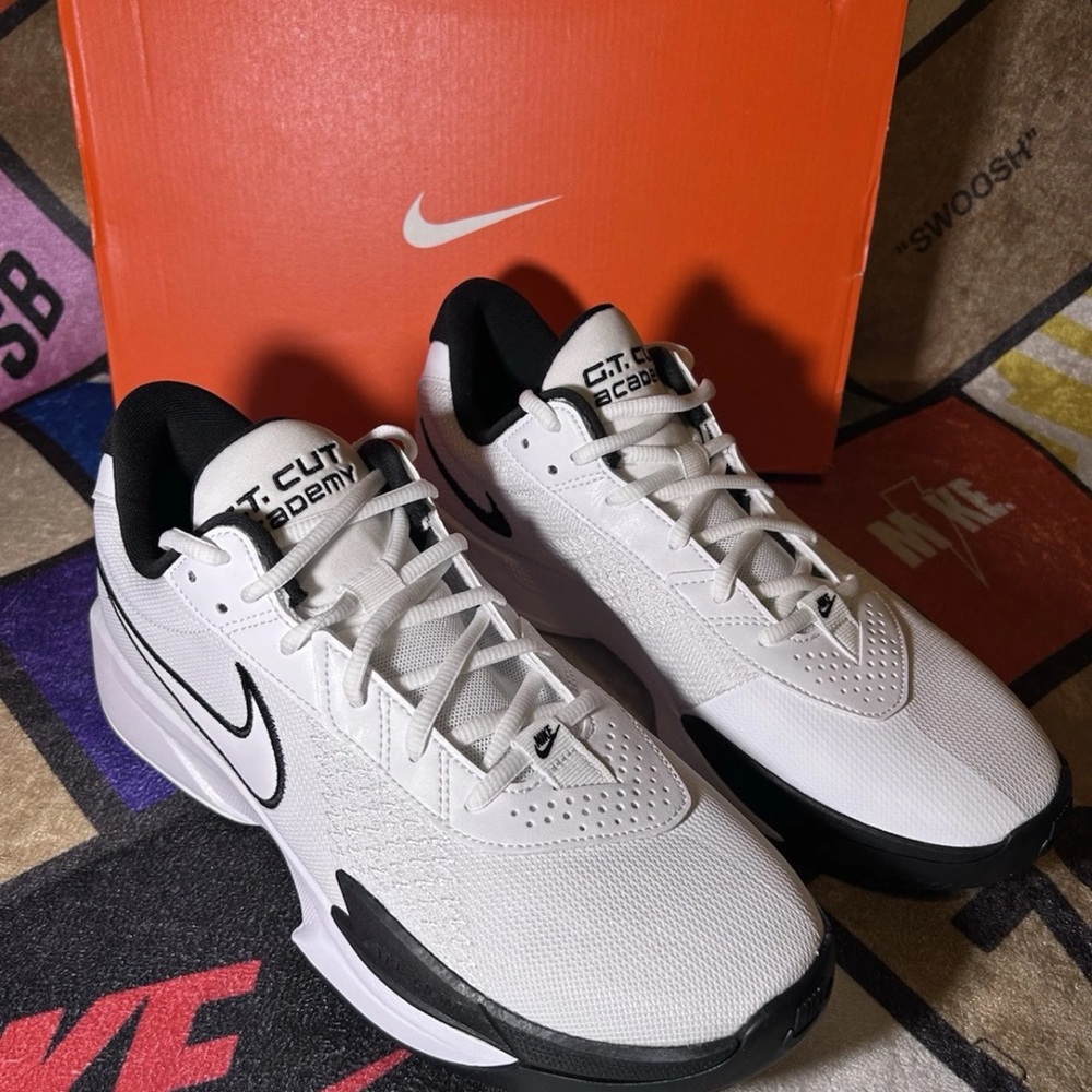 Nike Air Zoom GT Cut Academy in White Summit and Black Size 13 Men’s
